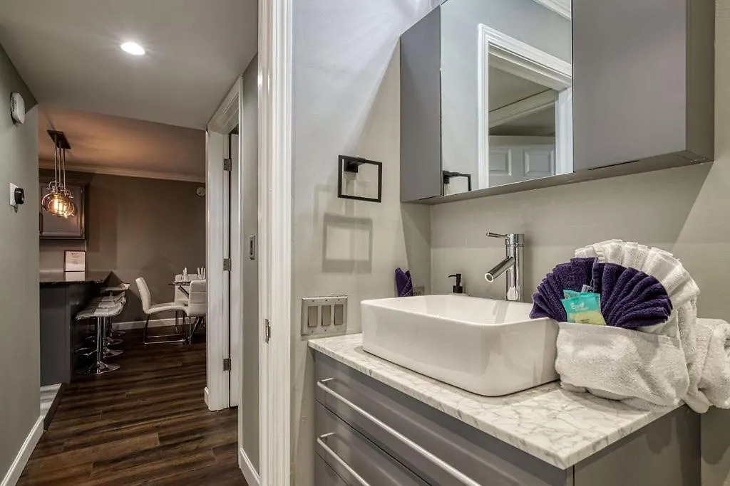 Holiday home A Stones Throw, You Get 1089 Free Attraction Tickets Per Paid Day, Dollywood And Much More! *