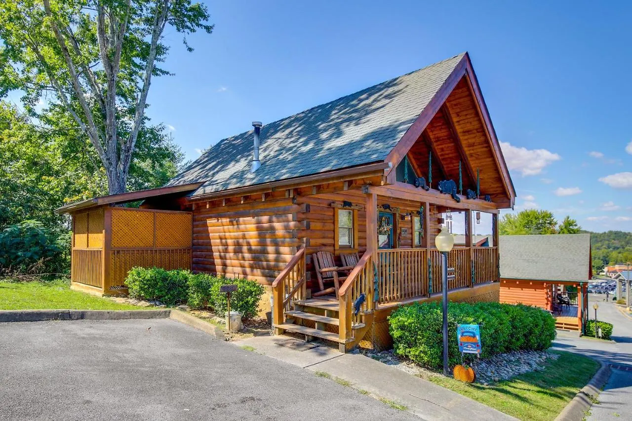 Casa vacanze Vacation - Walk Downtown! Pigeon Forge