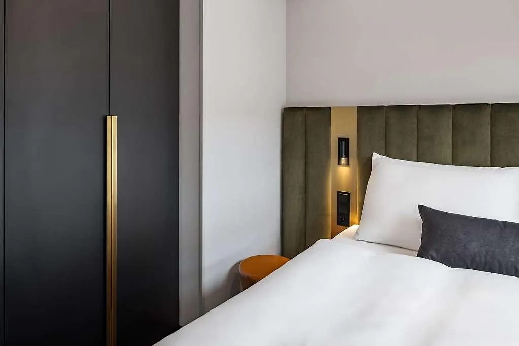Season Otel
