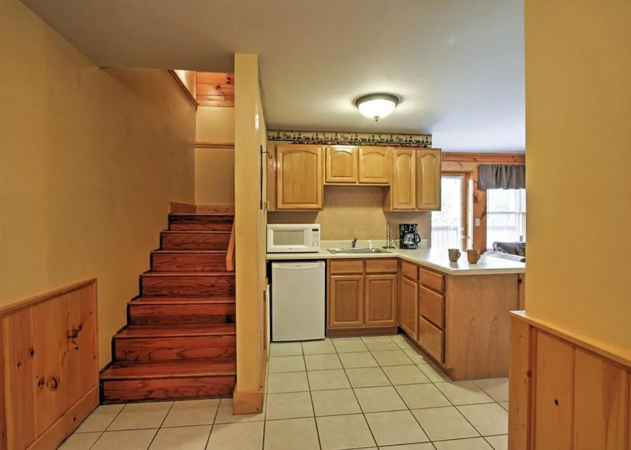 펜션 Luxury Cabin, 5 Min To Dollywood, Smoky Mountain Charm! 비둘기 포지
