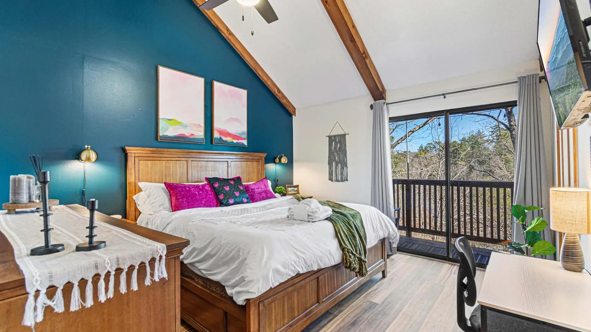 Vakantiehuis The Family Stone Luxe Sleeps 12 Hot Tub Dogfriendly Dollywood Pigeon Forge