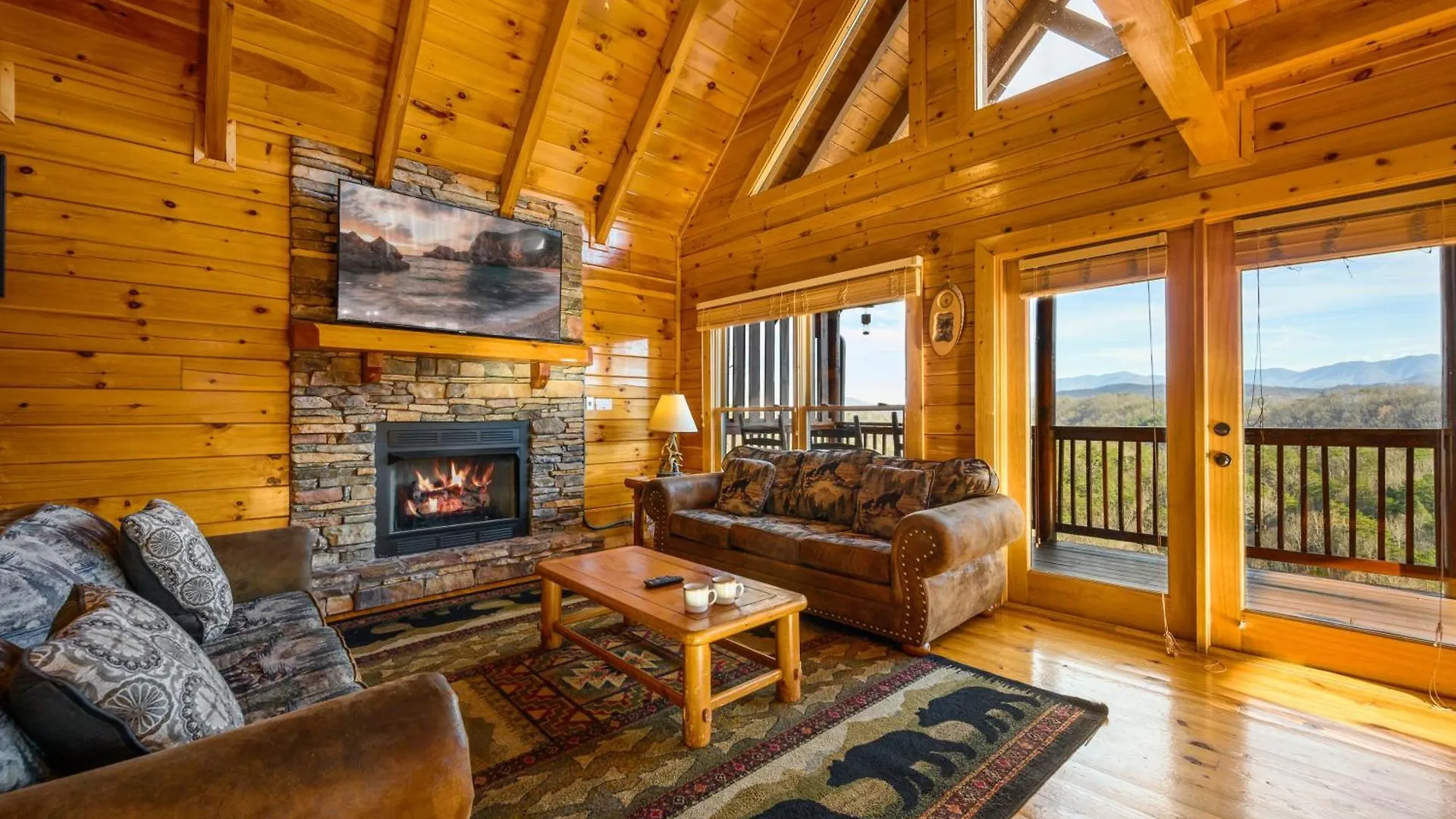 Raccoon Ridge Pigeon Forge