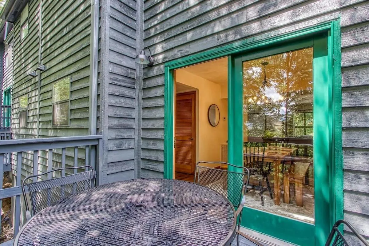 Pinecrest Townhomes-1king-2queen Unit-renovated * بيدجن فورج