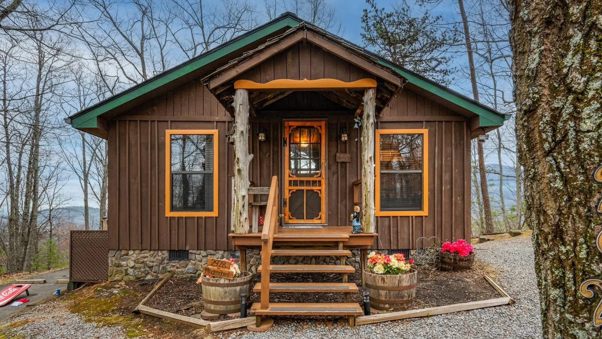 Authentic, Rustic, Cute & Cozy! *