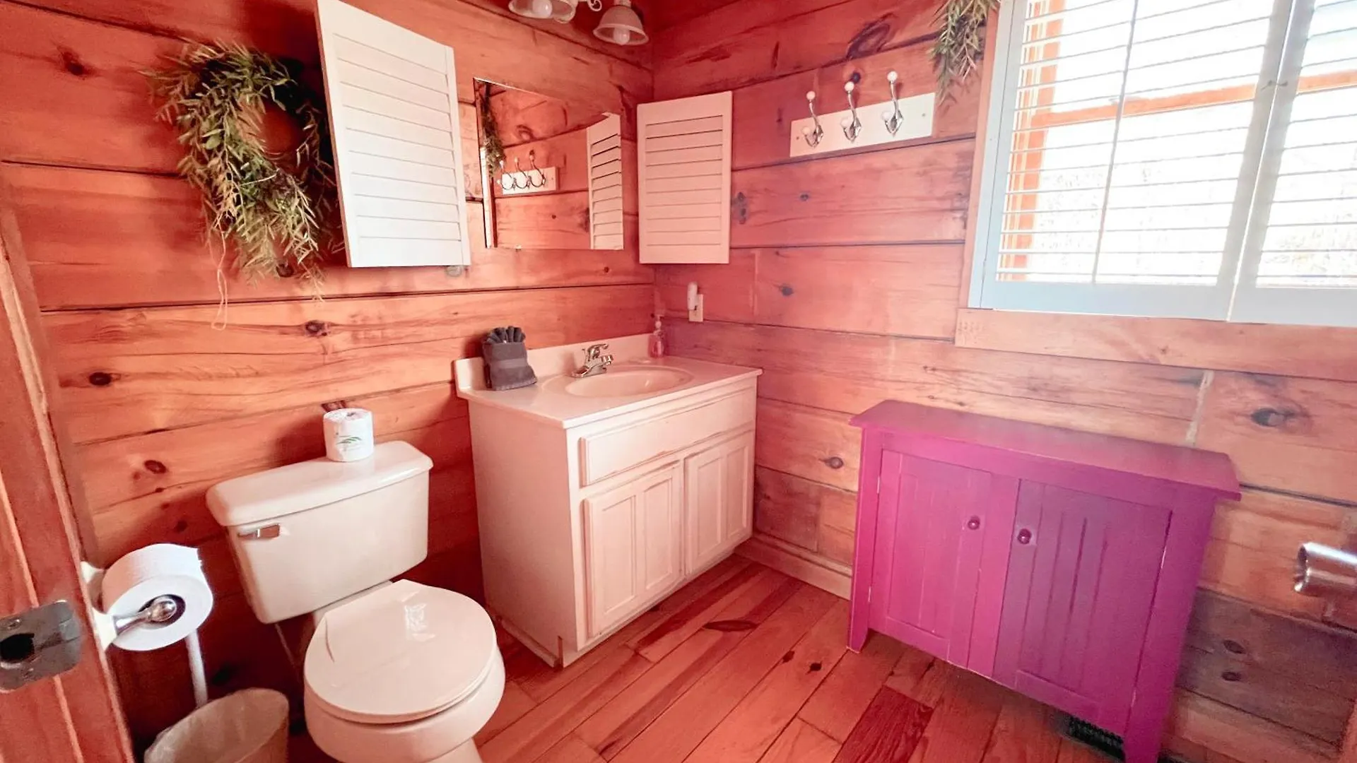 Adorable Shut'er Chalet *