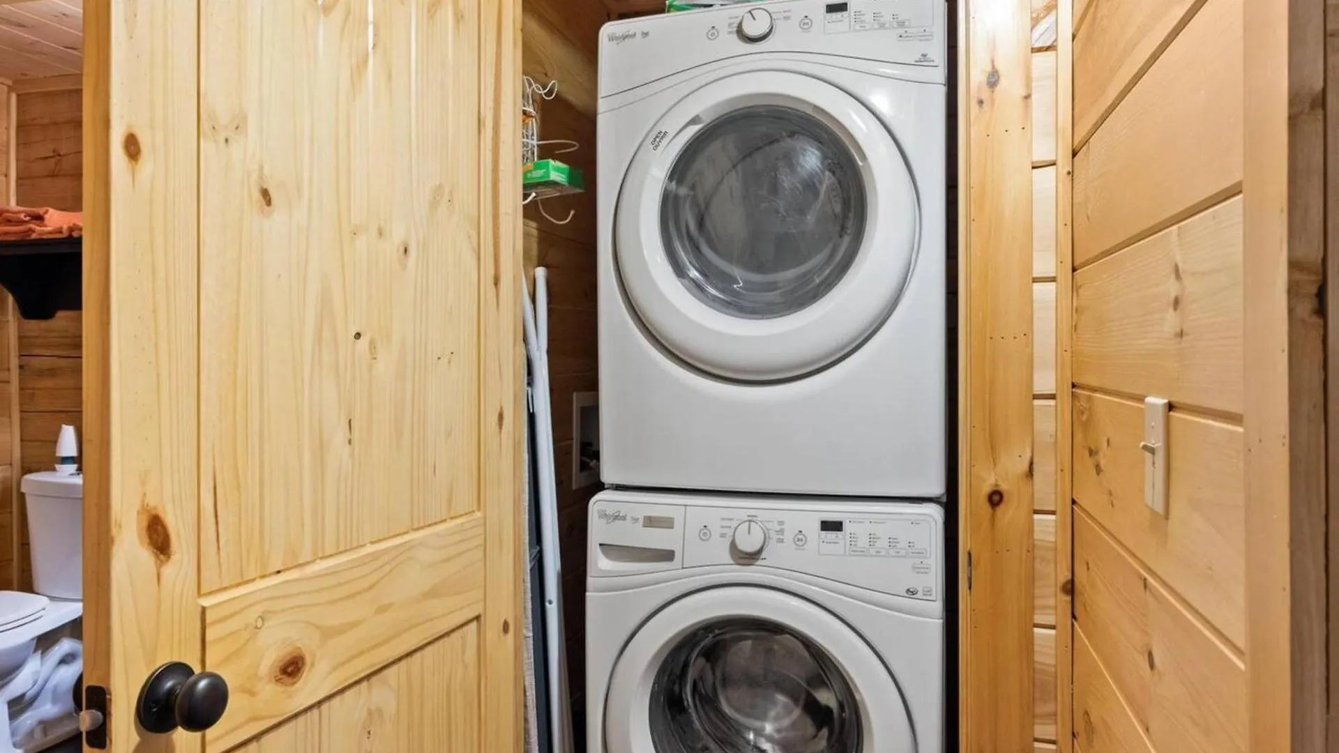 بيت للعطل Steps From Pf 3br Escape Theater & Hot Tub