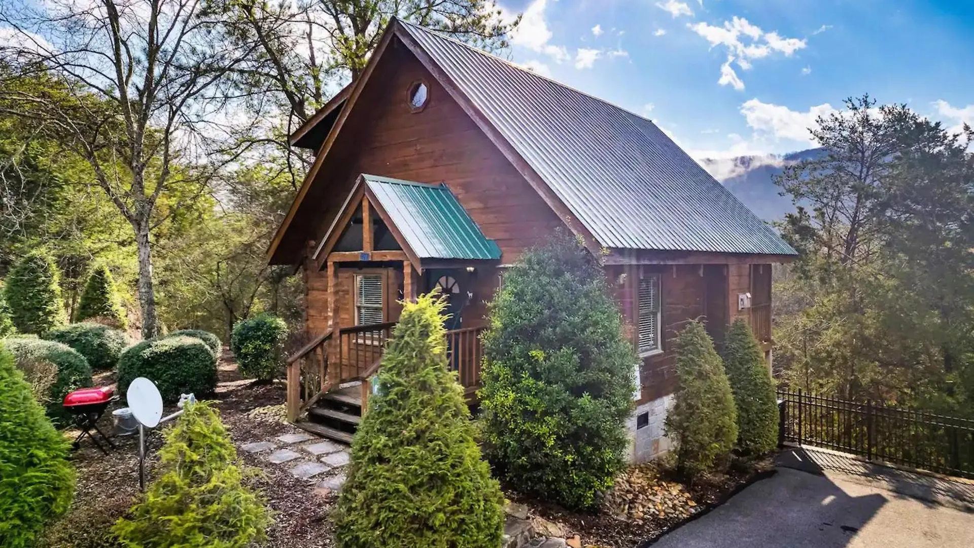 Views 1br15bath Pet-friendly With Hot Tub & Bbq