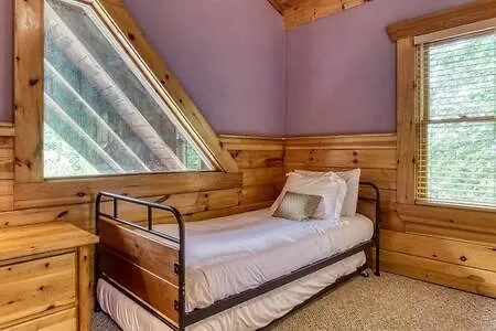 Casa vacanze The Wildflower - Woodsy Mtn Retreat Near Everything