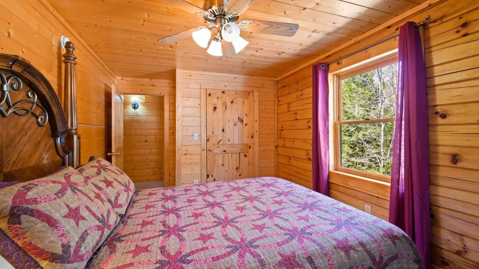 Valley Dream:3 Bdrm 3bath, Specials, Free Tickets, One Level *