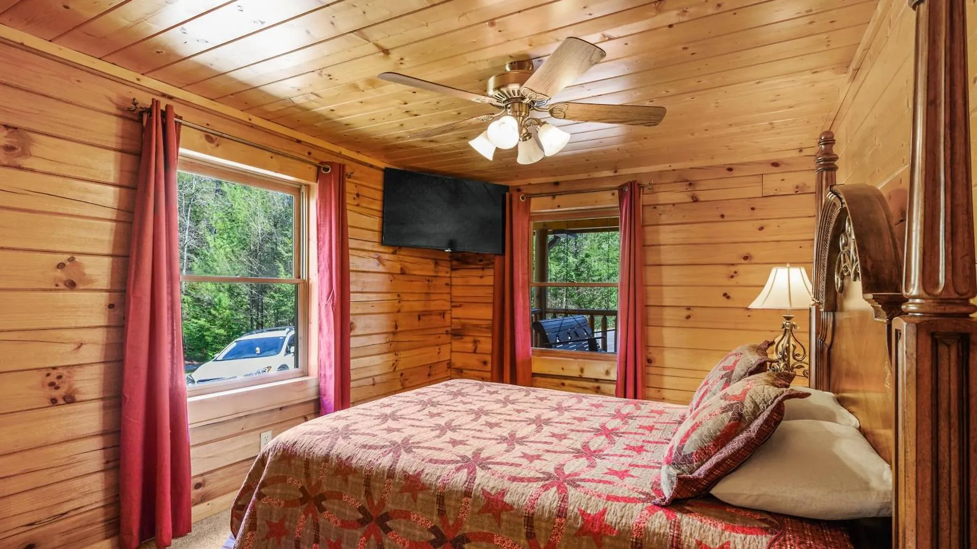 Valley Dream:3 Bdrm 3bath, Specials, Free Tickets, One Level