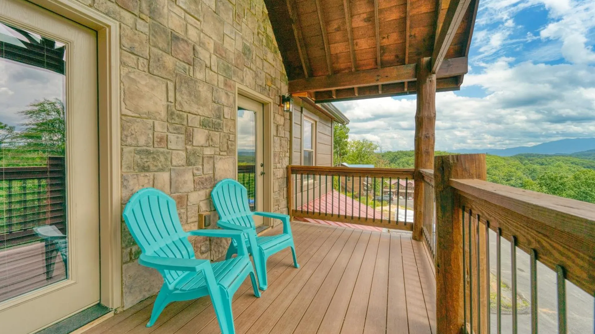 度假居 Wanderer By Avantstay Sleeps 26 A Custom Smokies