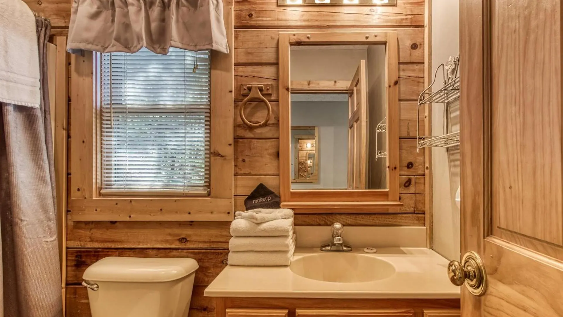 Er204 - Dream Catcher Great Location! - Close To Town! Pigeon Forge