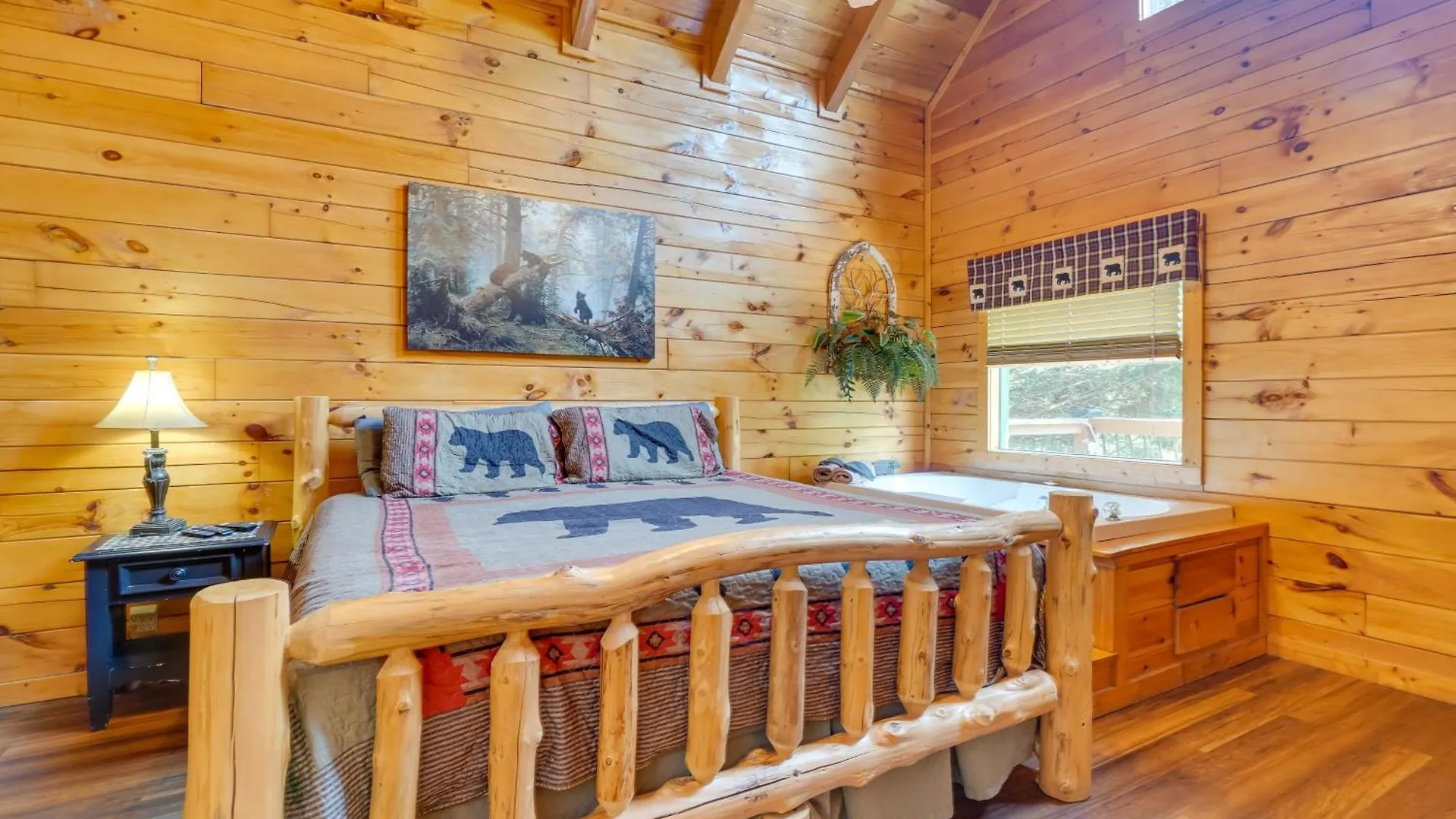 Holiday home Cabin With Hot Tub 5 Mi To Dollywood Pigeon Forge