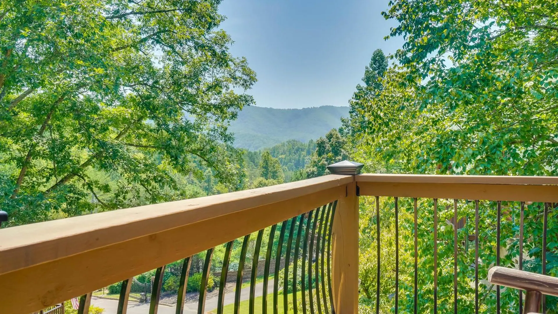 Holiday home Cabin With Hot Tub 5 Mi To Dollywood *