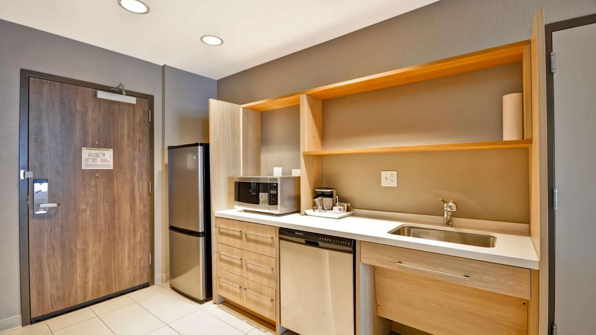 Hotel Home2 By Hilton