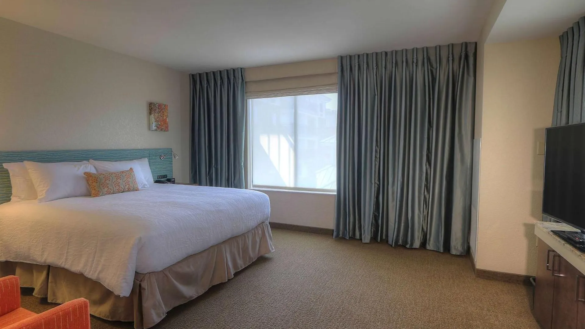 Hotel Hilton Garden 3*