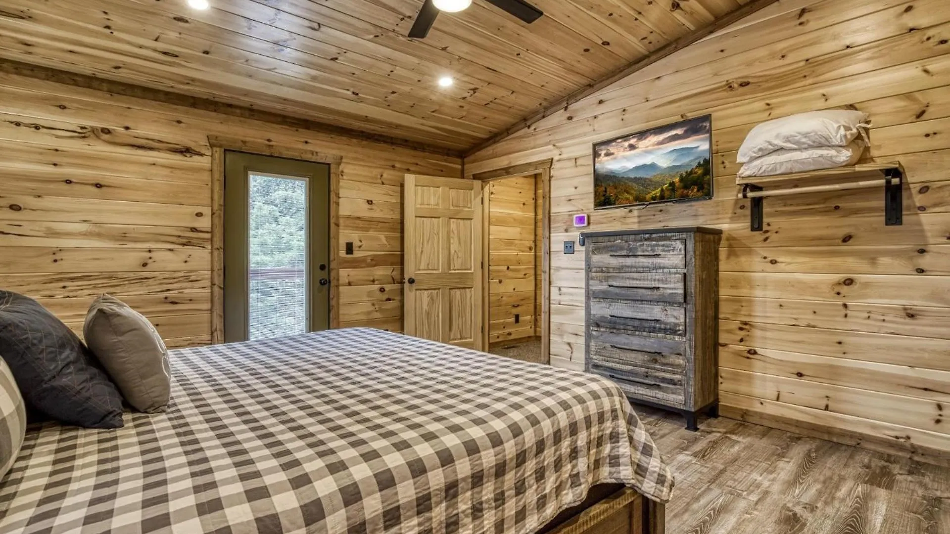 Holiday home Ern841 - Sweet Feet Retreat - Location, Location, And Private Indoor Pool! Pigeon Forge