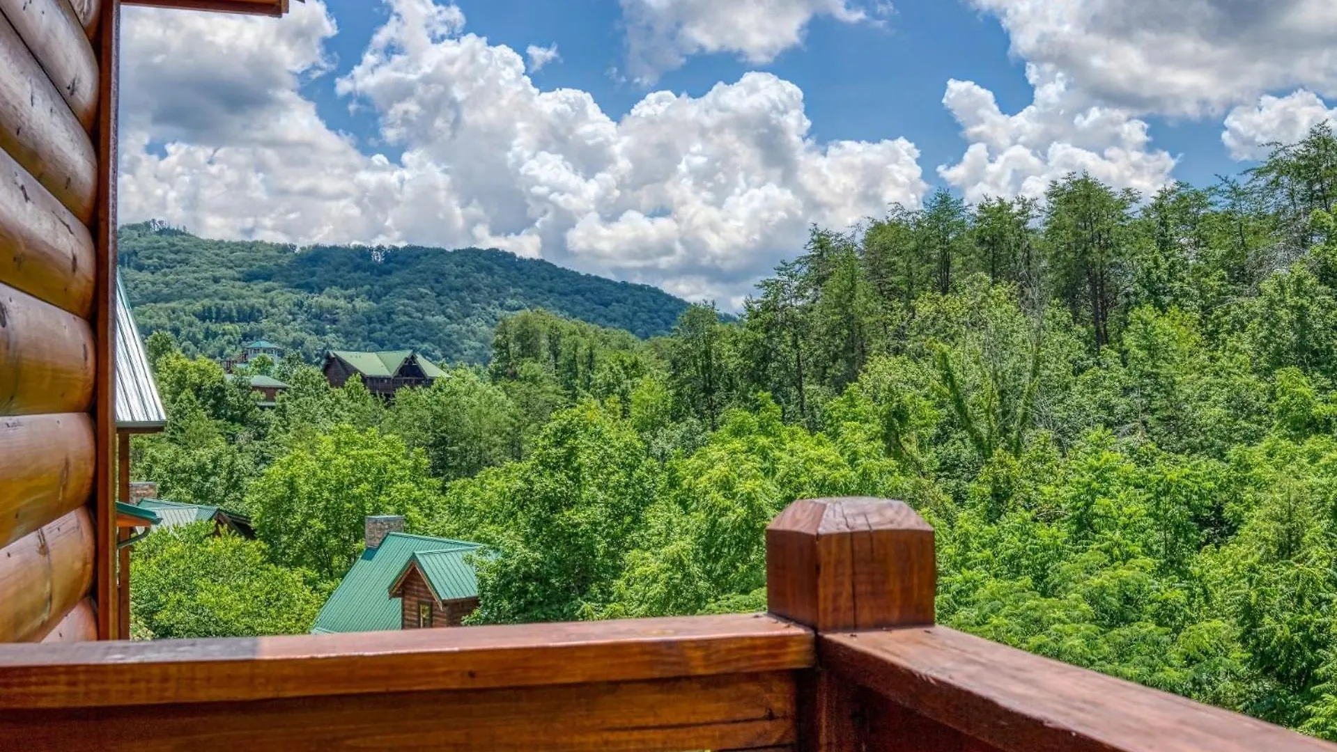 Holiday home Ern841 - Sweet Feet Retreat - Location, Location, And Private Indoor Pool!