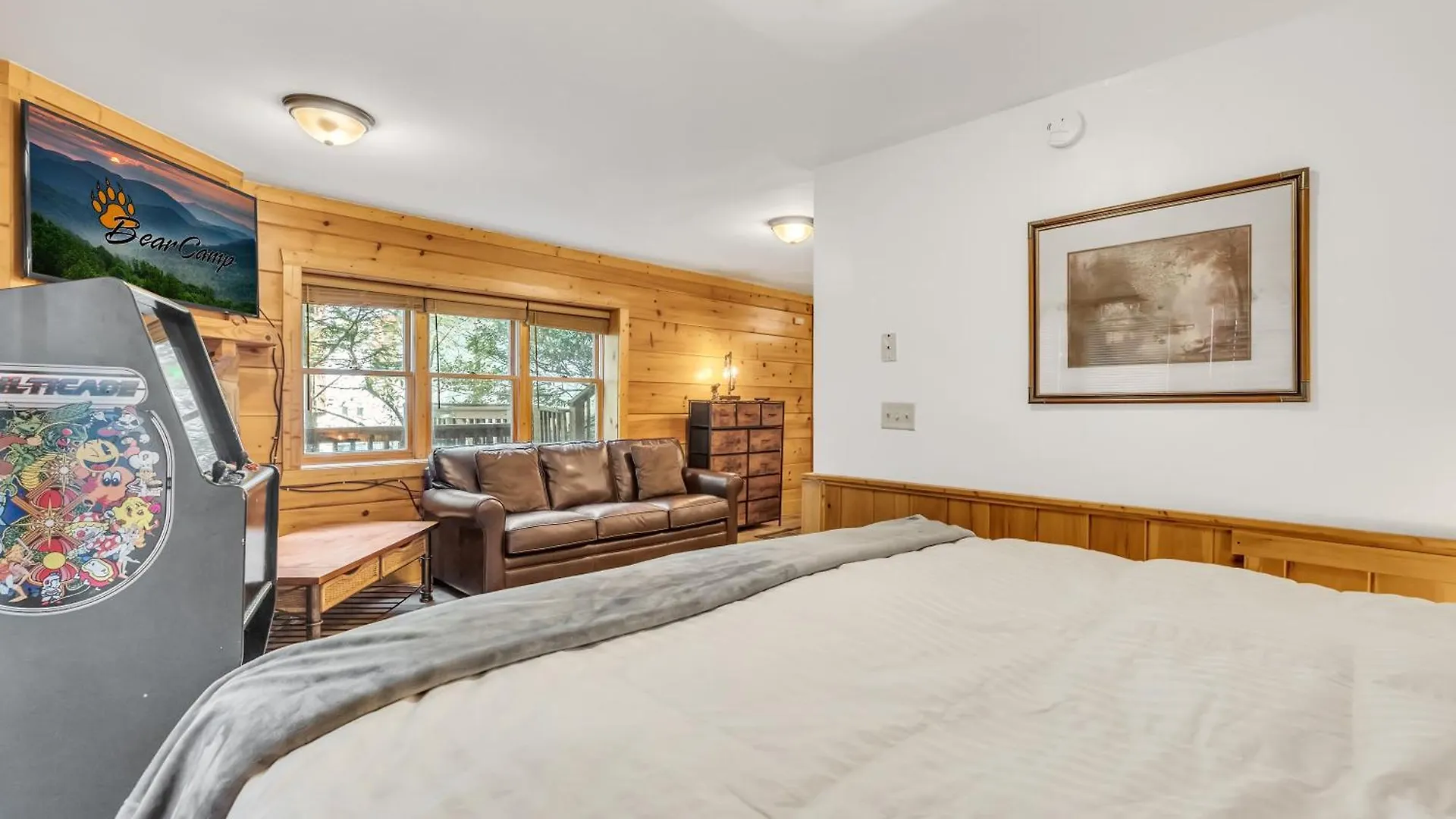 Hibernation Station-indooroutdoor Pool, 1089 Free Tickets Each Paid Day! *