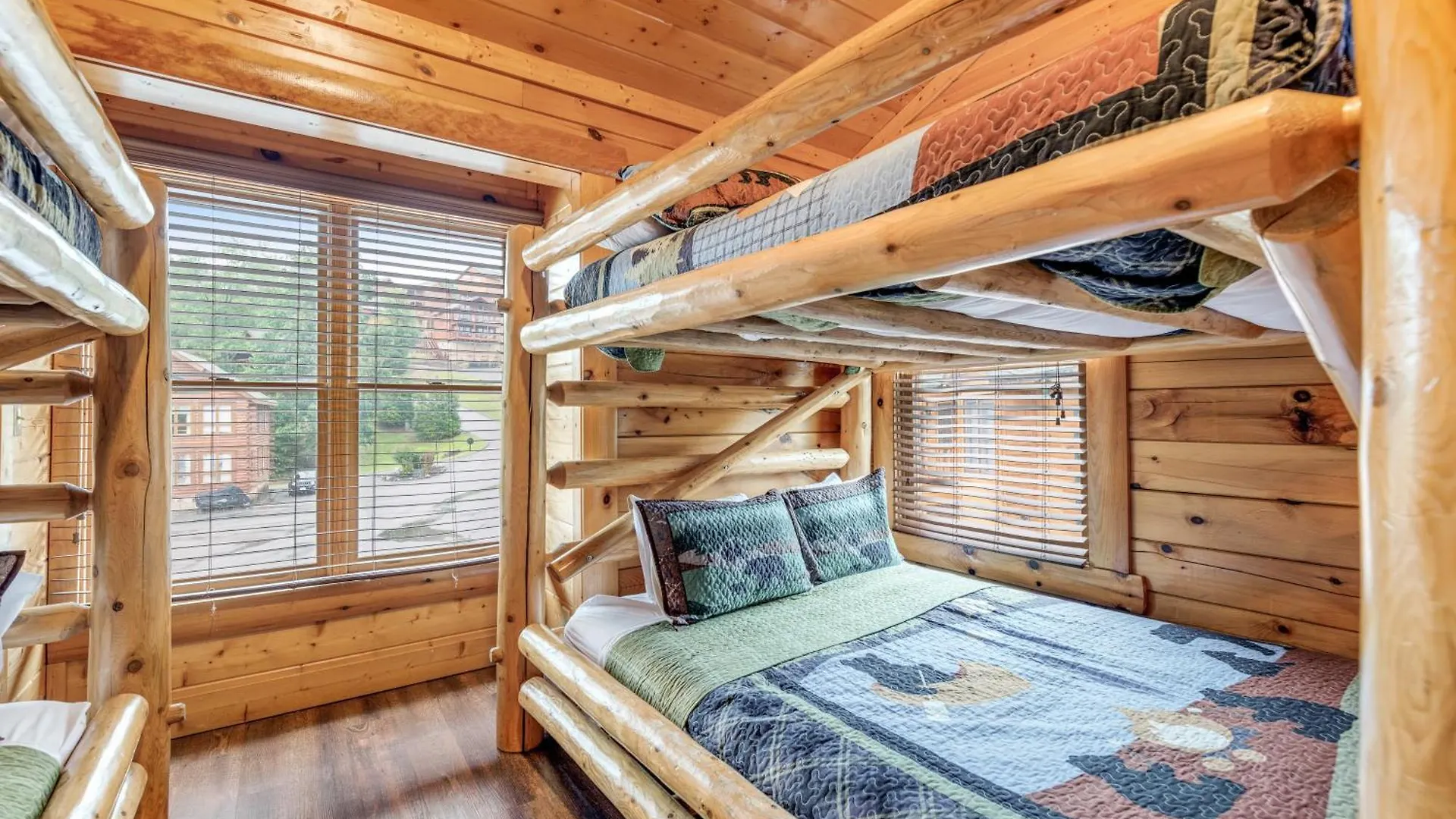 Holiday home Valhalla Manor *