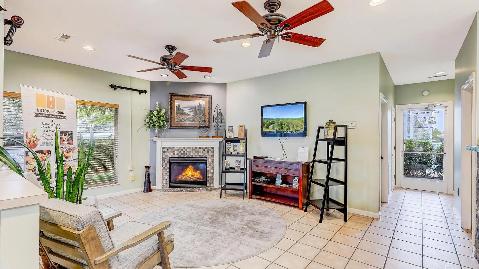Cozy Corner Whispering Pines 421 *