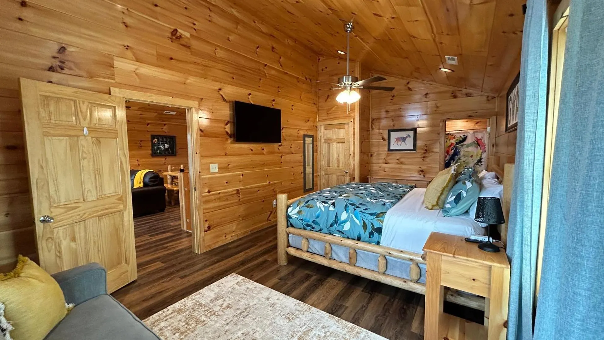 Prime Location & Loaded For Family Fun Pigeon Forge