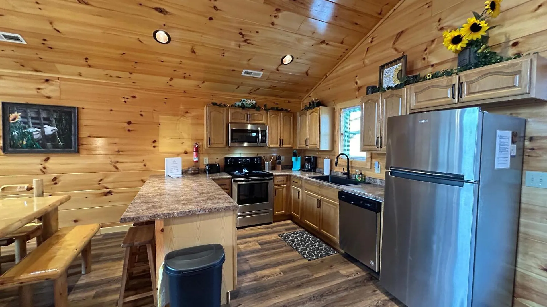 Prime Location & Loaded For Family Fun
