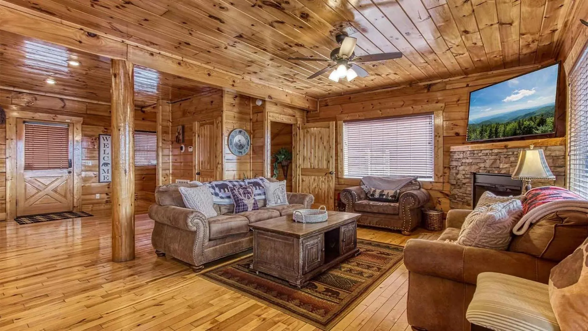 Casa vacanze New Majestic 5 Star Amazing View, Pool, Hot Tub! Pigeon Forge