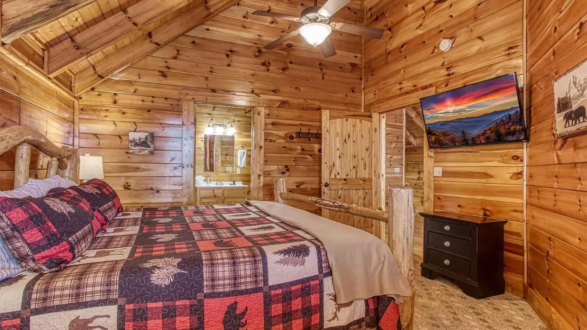 Casa vacanze New Majestic 5 Star Amazing View, Pool, Hot Tub!
