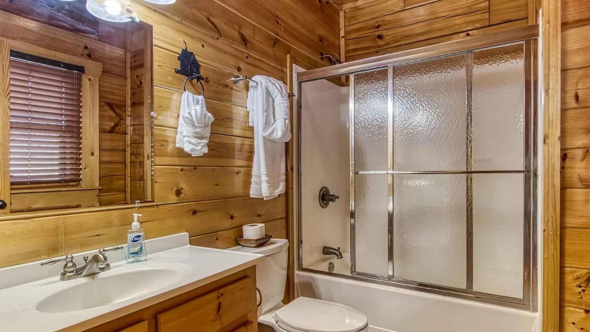 New Majestic 5 Star Amazing View, Pool, Hot Tub! Casa vacanze
