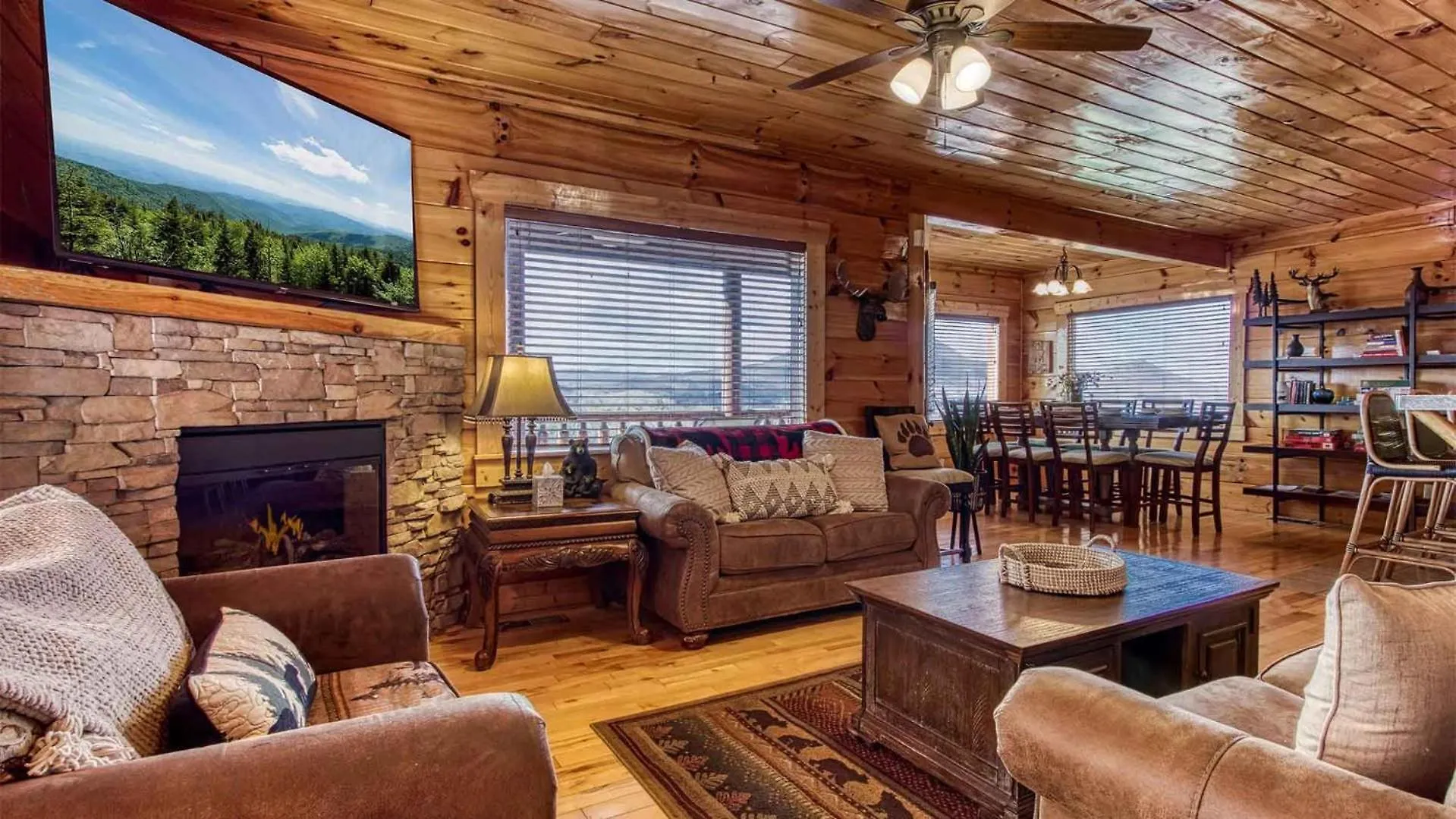 Casa vacanze New Majestic 5 Star Amazing View, Pool, Hot Tub! *