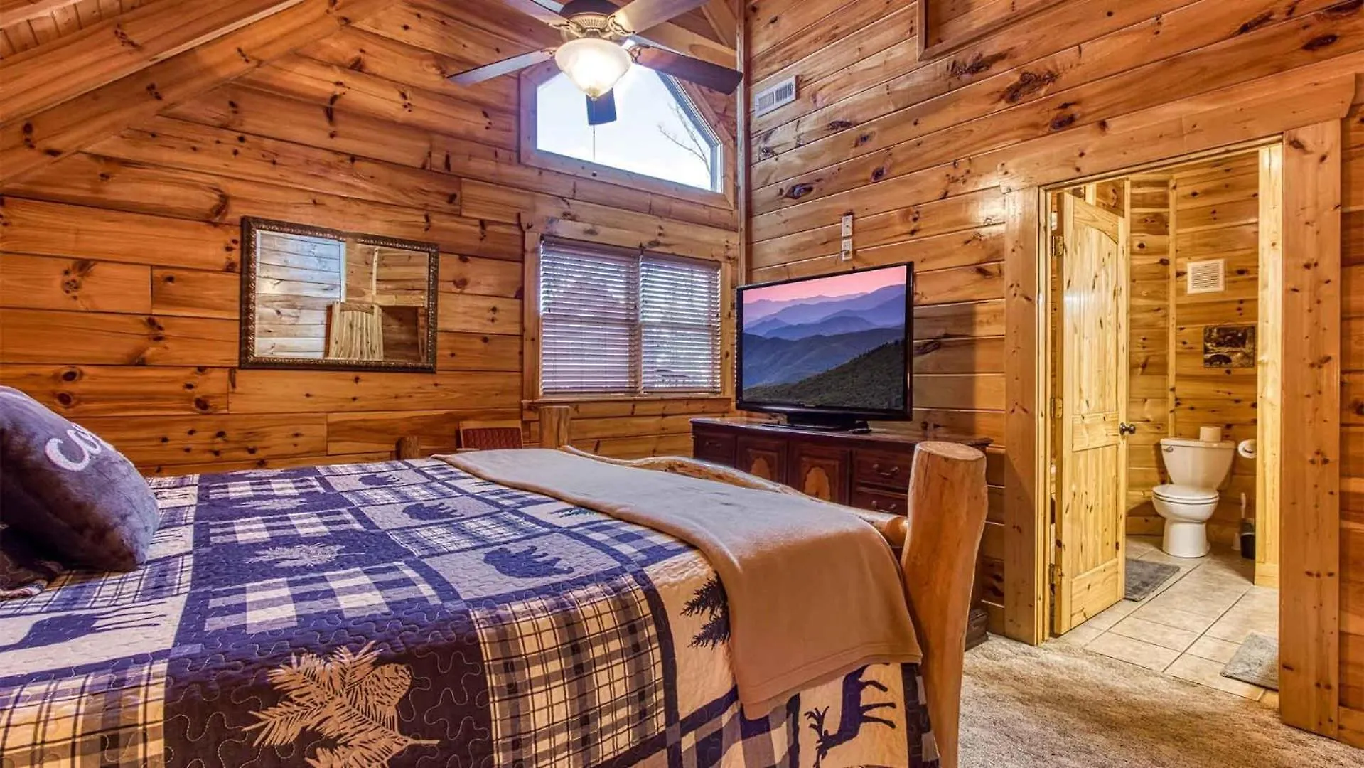 Casa vacanze New Majestic 5 Star Amazing View, Pool, Hot Tub!