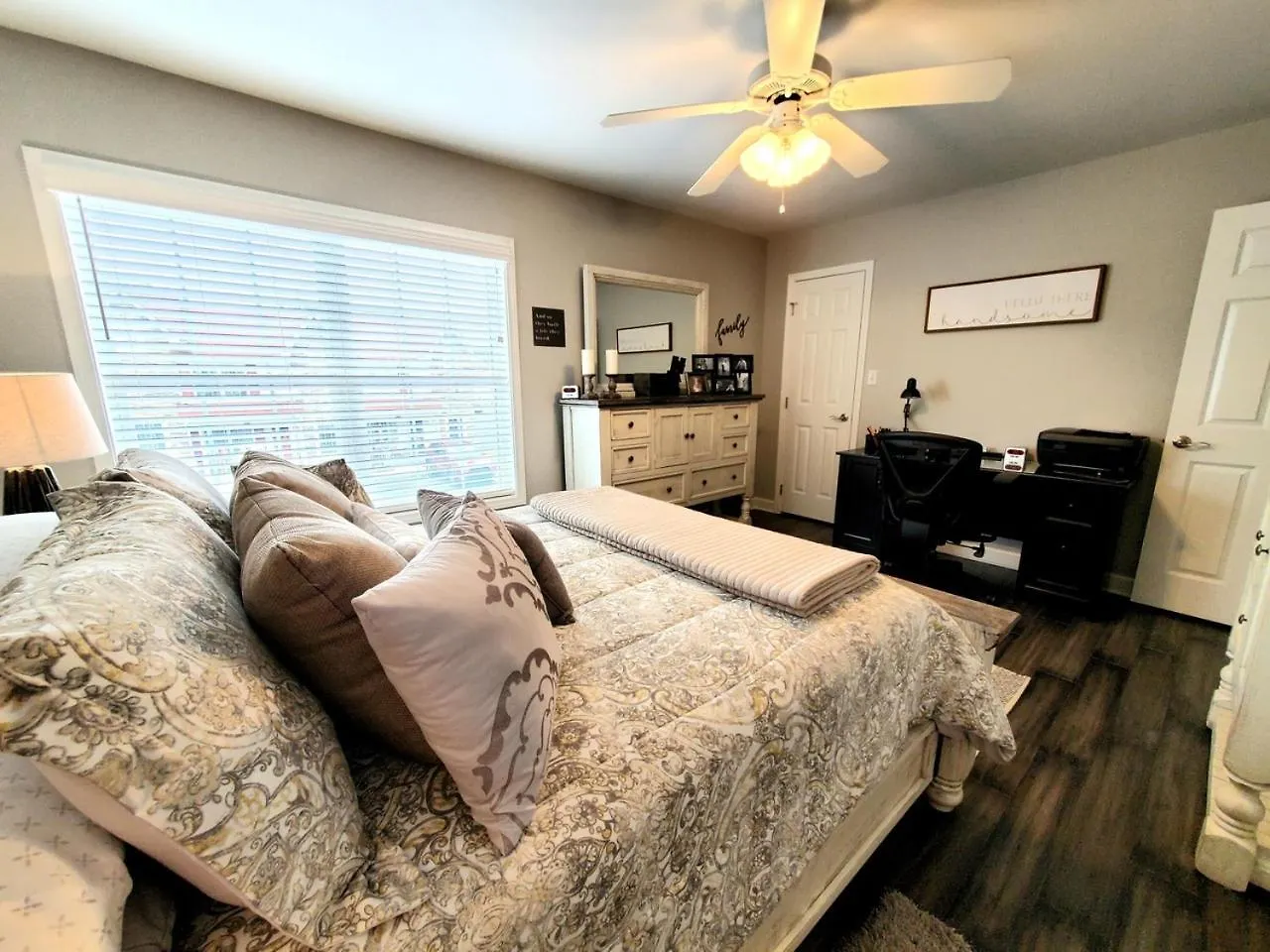 Dom wakacyjny #1 Ranked Condo, W Pool, Gym, Gamer Room!