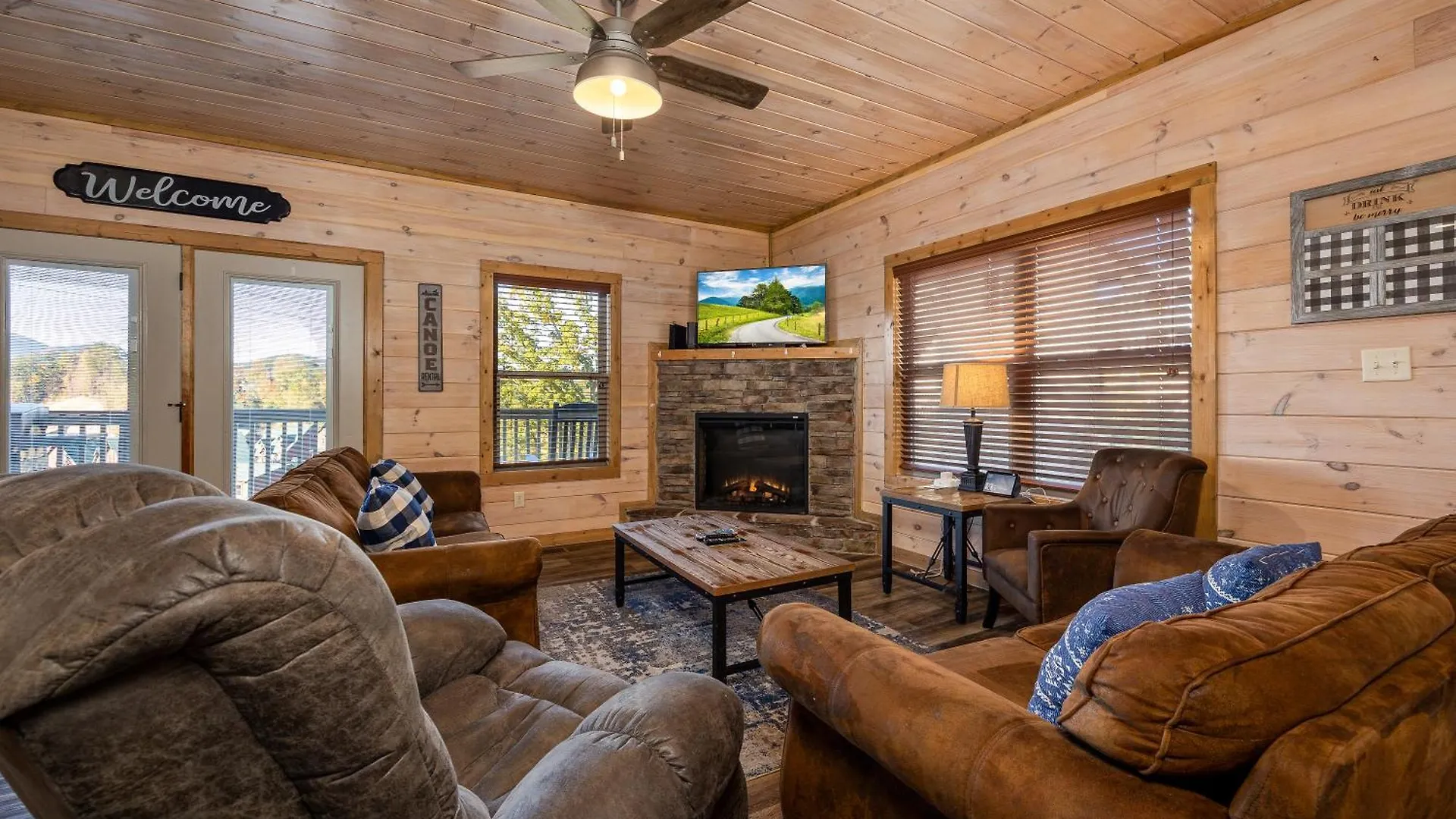 Southern Comfort Lodge-in Pigeon Forge, Sleeps 18-7br 6ba Luxury Cabin, W Free Attraction Ticket! * Pigeon Forge