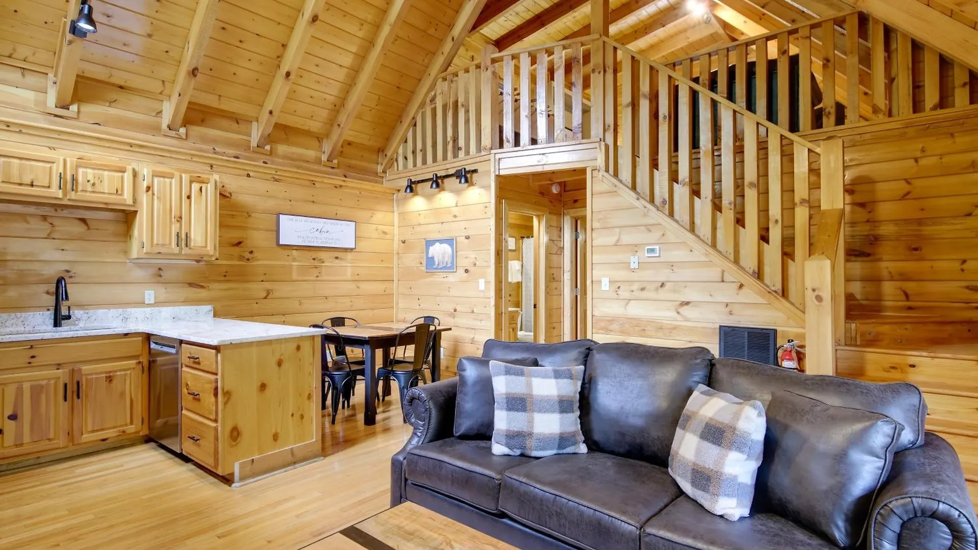 Сasa de vacaciones Vacation With Private Hot Tub! Pigeon Forge