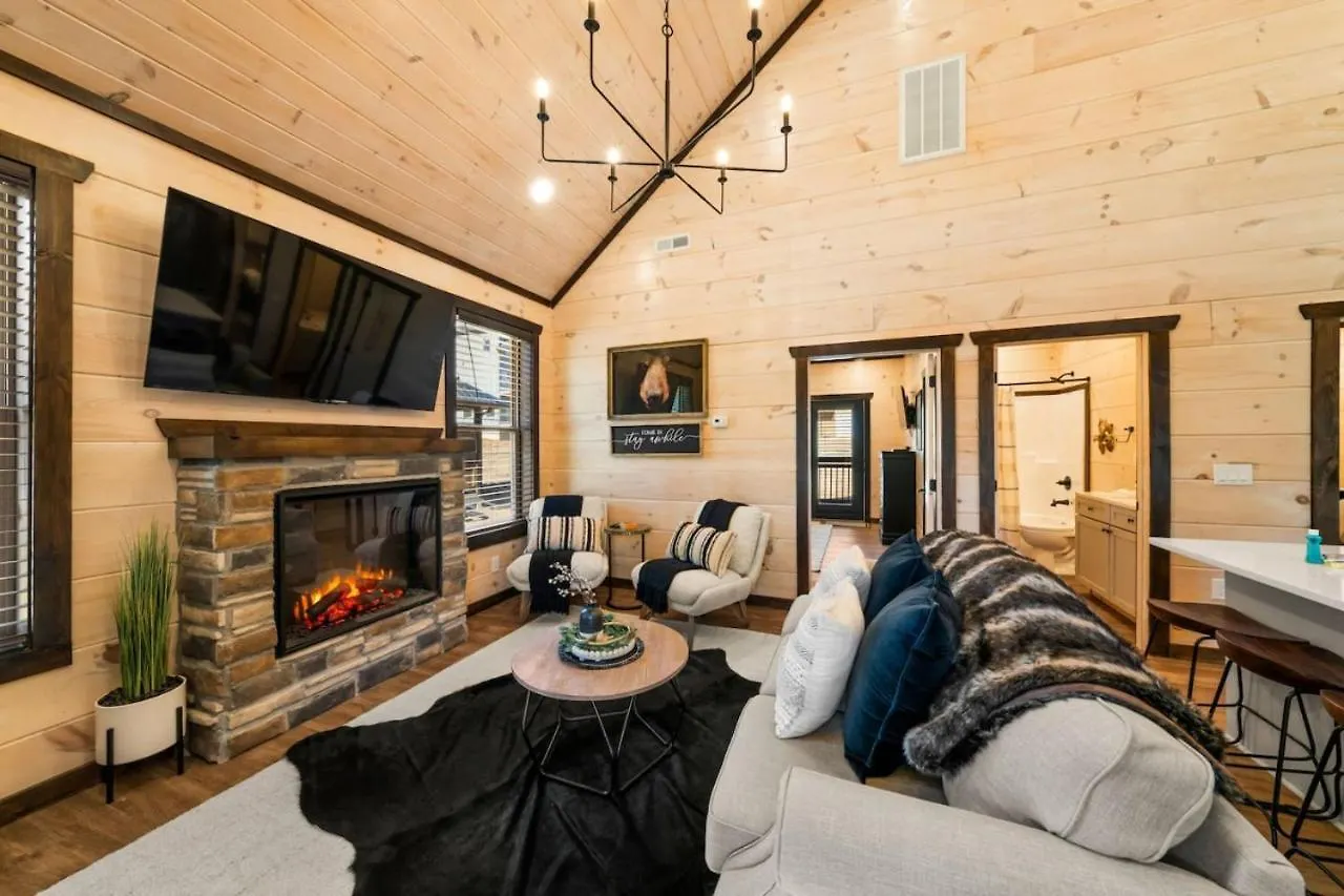 Vakantiehuis Bearfoot New Build W Hot Tub Arcade Pigeon Forge