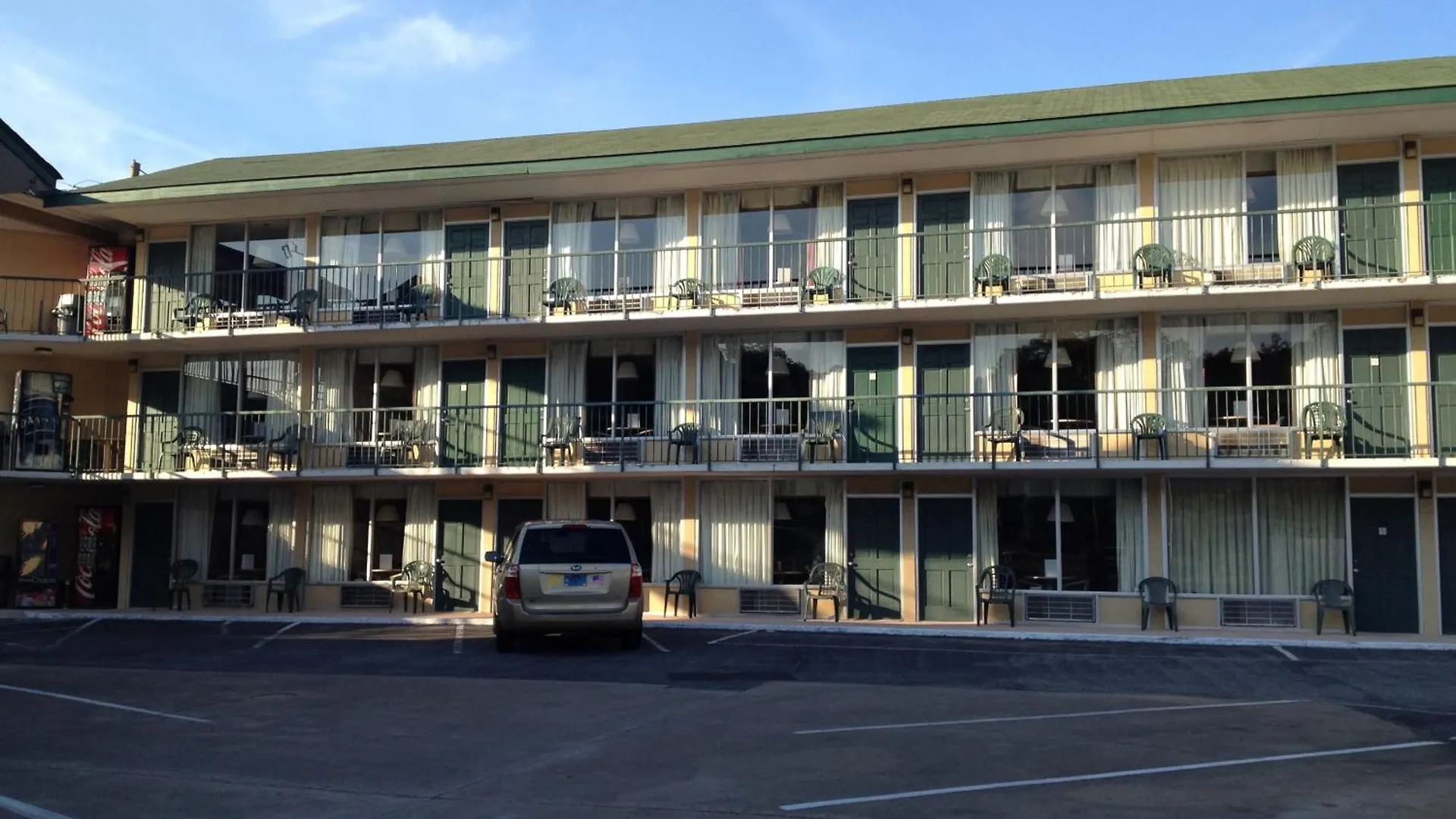 Motel Valley