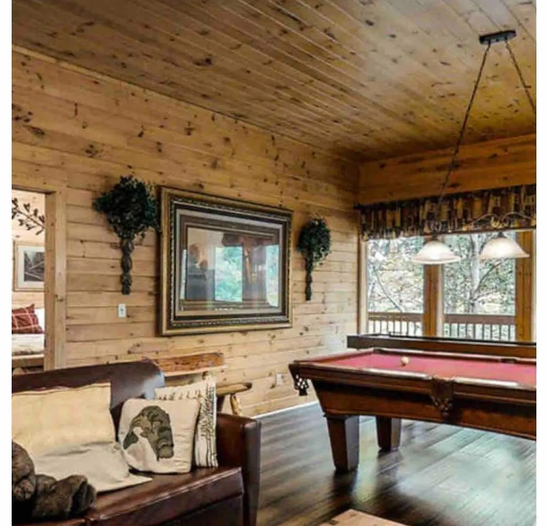 Semesterbostad Beautiful 6 Bdr Cabin With Hot Tub In The Smokies!