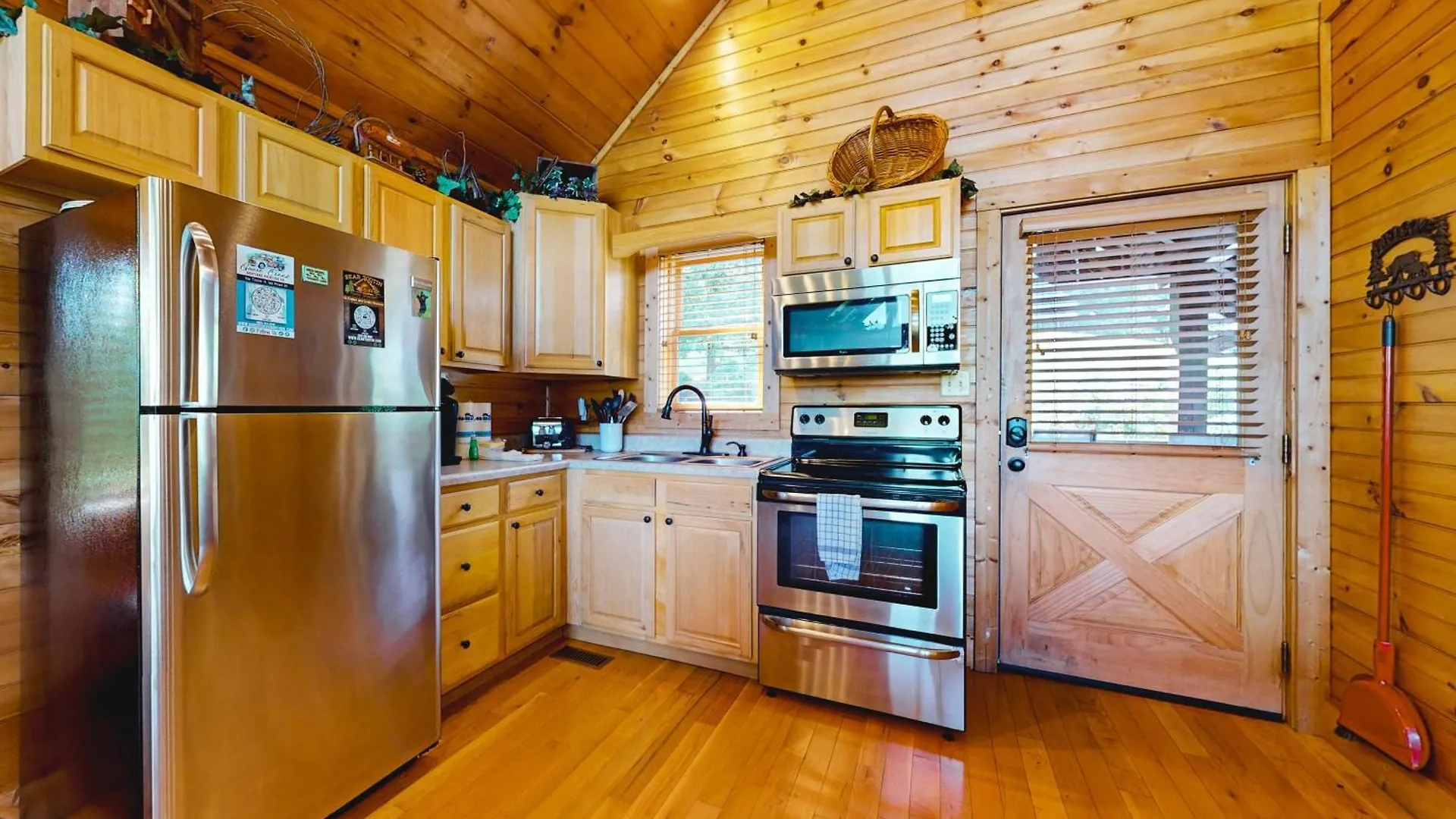 Σπίτι διακοπών Little Black Bear Retreat Pigeon Forge