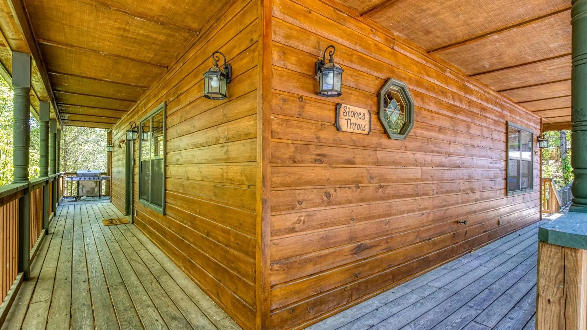 Stones Throw- Get 1089 In Free Attraction Tickets, Dollywood And More, Pool, Game *