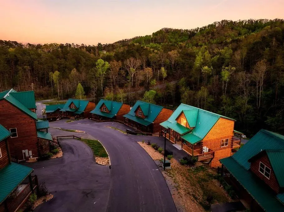 5 Ensuite Bedrooms, Hot Tub, Dog Friendly Dom wakacyjny *
