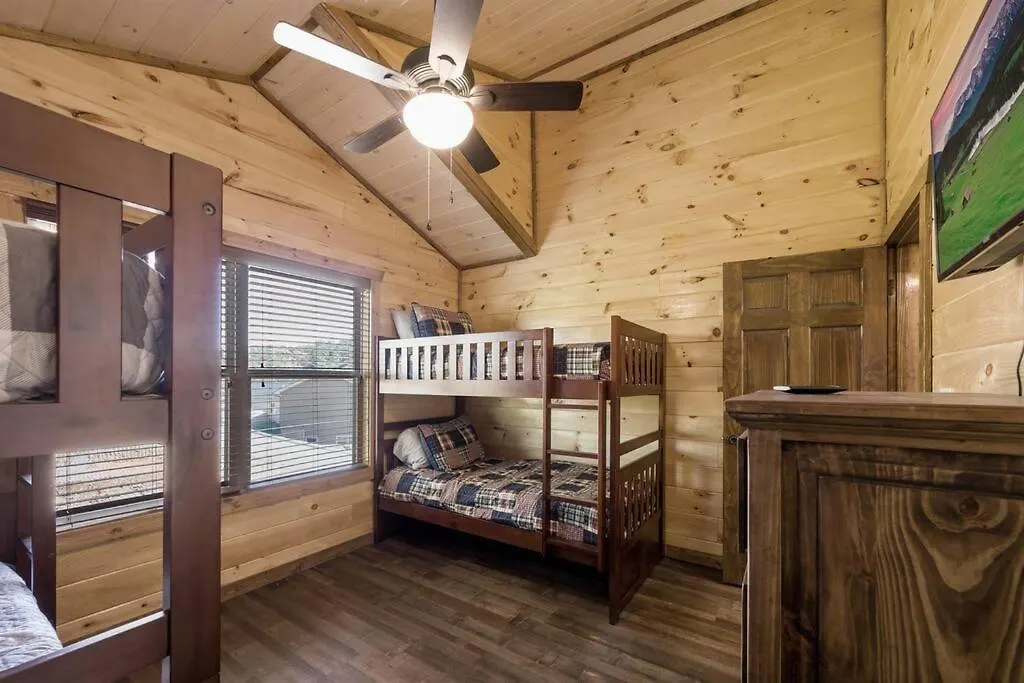 Dog Friendly, 3-decks, Indoor Pool, Hot Tub With Arcade * Pigeon Forge