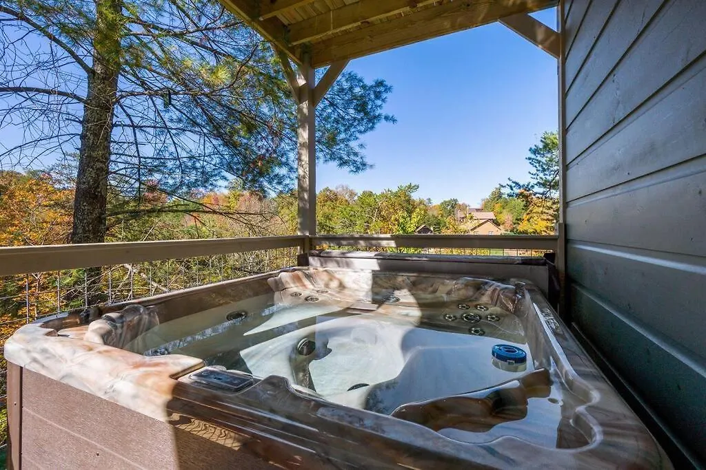 Dog Friendly, 3-decks, Indoor Pool, Hot Tub With Arcade Pigeon Forge