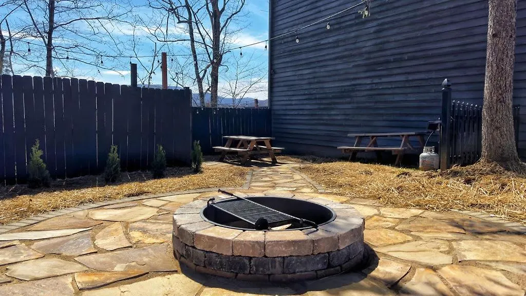 Pinecrest Townhomes-1king-2queen Unit-updated Casa de Férias Pigeon Forge