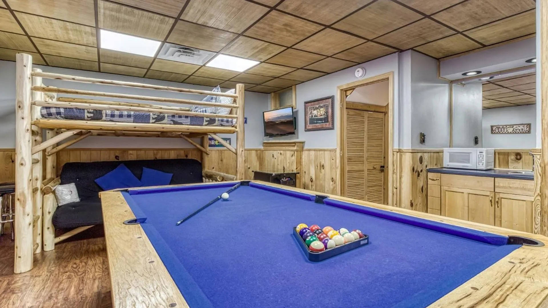 Er20 - Eagles Roost - Great Location! - Close To Town! * Pigeon Forge