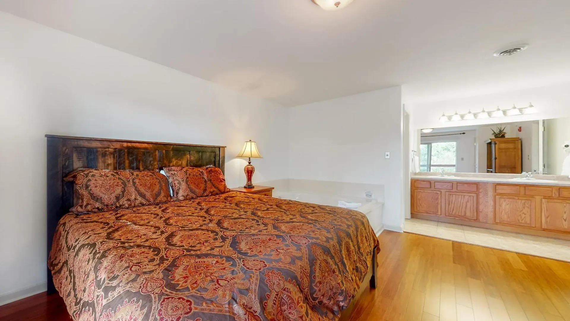 Cedar Apartment