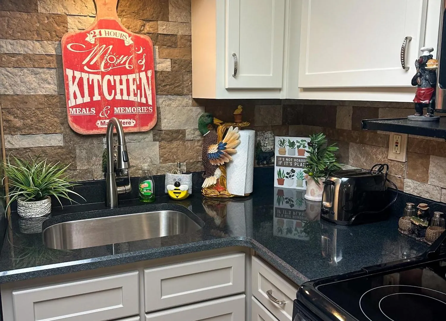River Place #206 2bd *