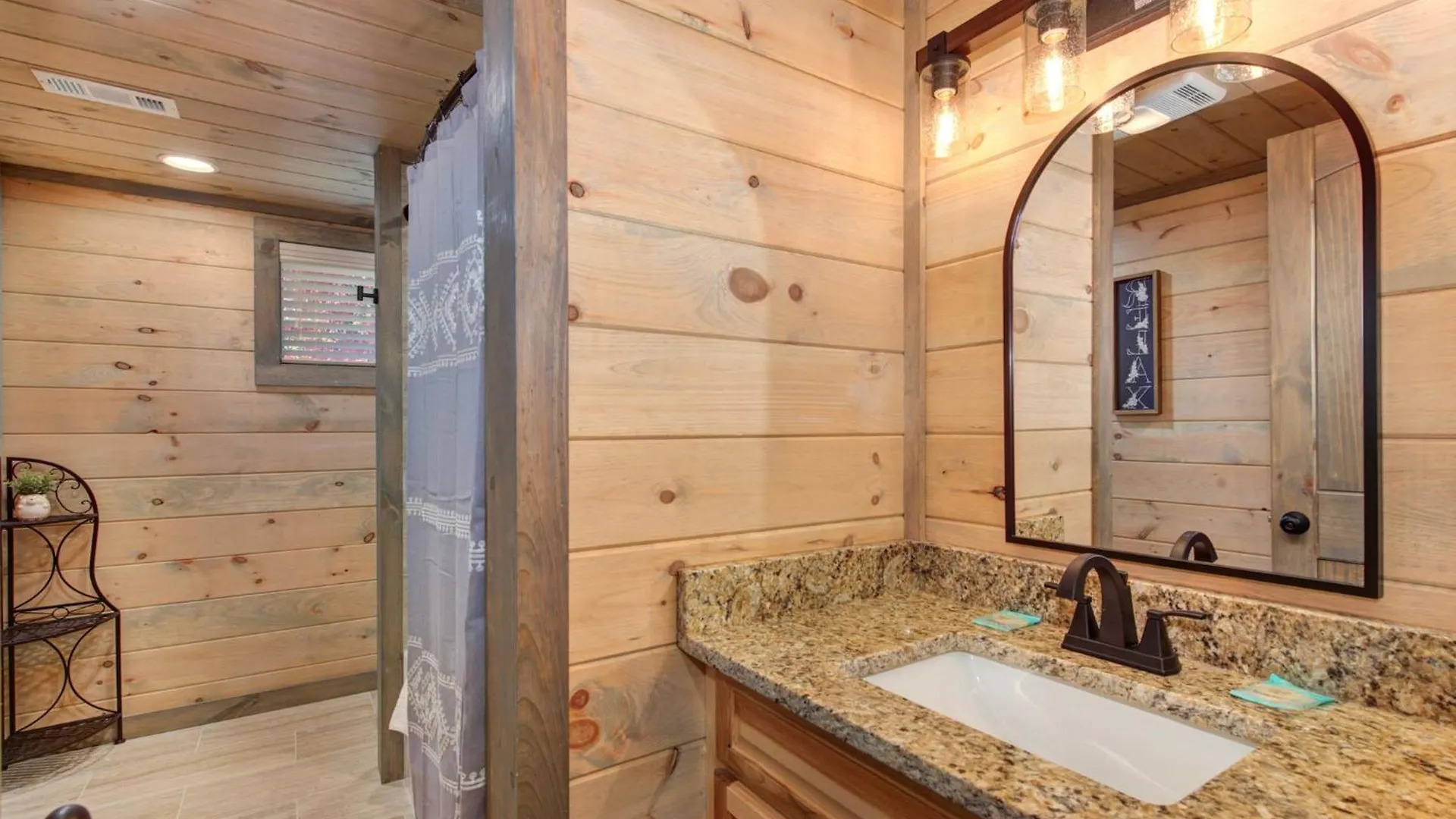 Destination Dolly By Stony Brook Holiday home