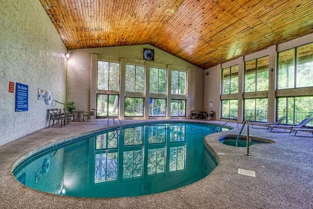 Cozy Bear Hill, Pool, 1089 Of Free Attraction Tickets For Each Paid Day, Dollywood And More! Vakantiehuis *