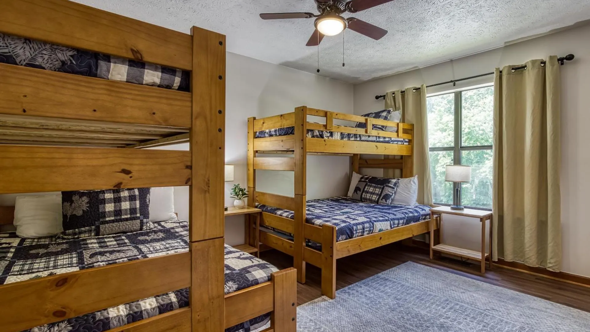 Cozy Bear Hill, Pool, 1089 Of Free Attraction Tickets For Each Paid Day, Dollywood And More! Pigeon Forge